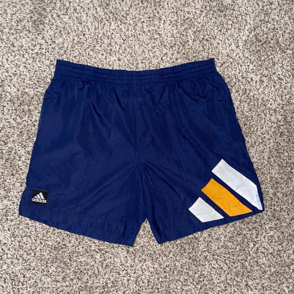 Vintage Adidas Shorts Gem